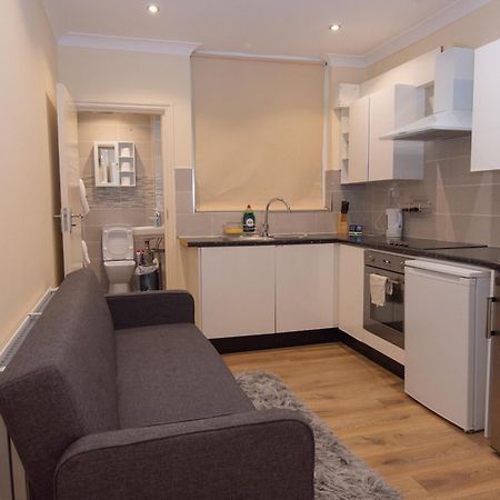 Evergreen Apartments- Flat 1, London Bagian luar foto